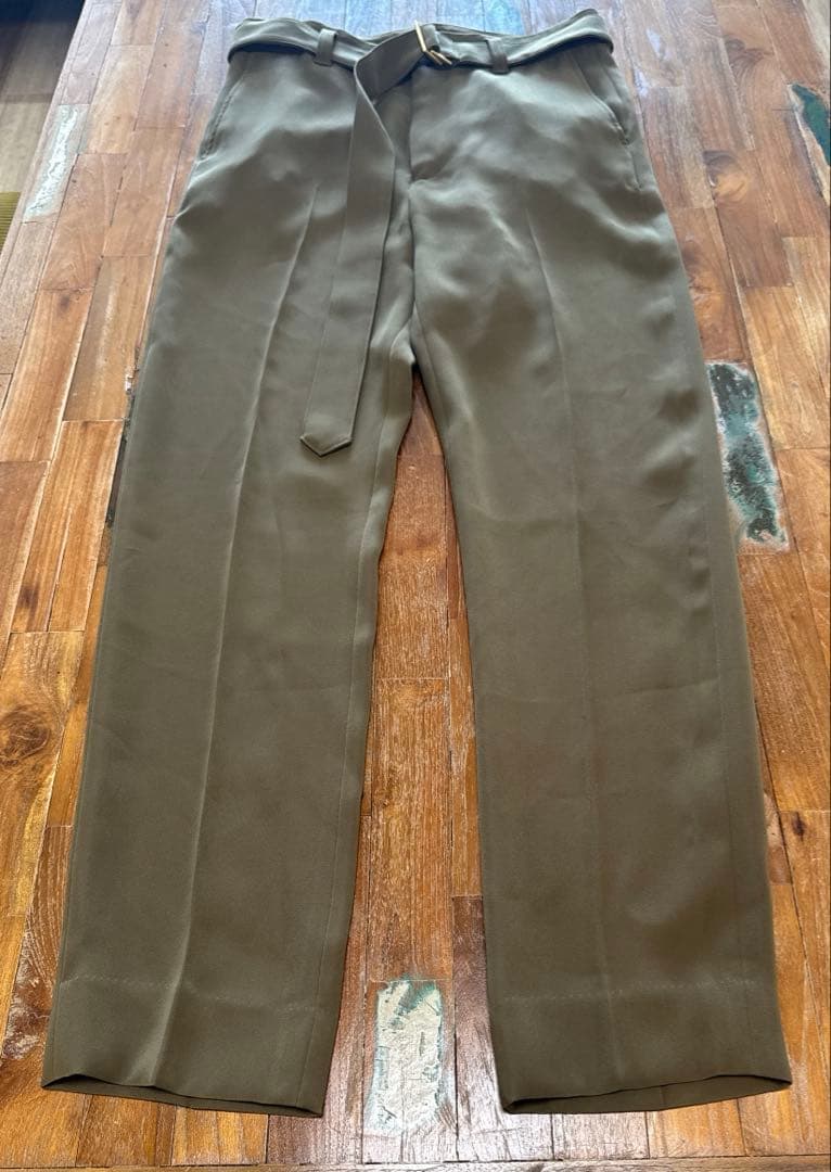 クルニ ワイドパンツ サイズ1 スラックス　オリーブ　極美品　ベルト付き