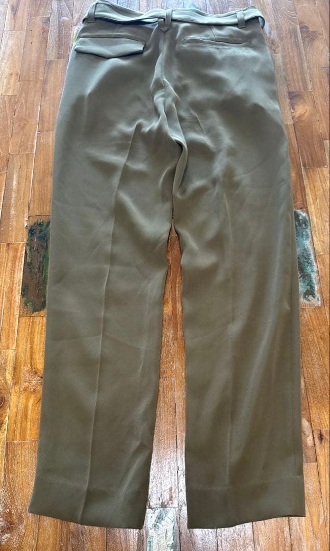 クルニ ワイドパンツ サイズ1 スラックス　オリーブ　極美品　ベルト付き