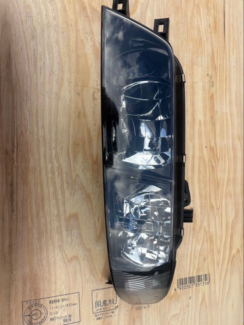 【新品未使用品】1997 NISSAN スカイライン　ECR33 左ヘッドライト