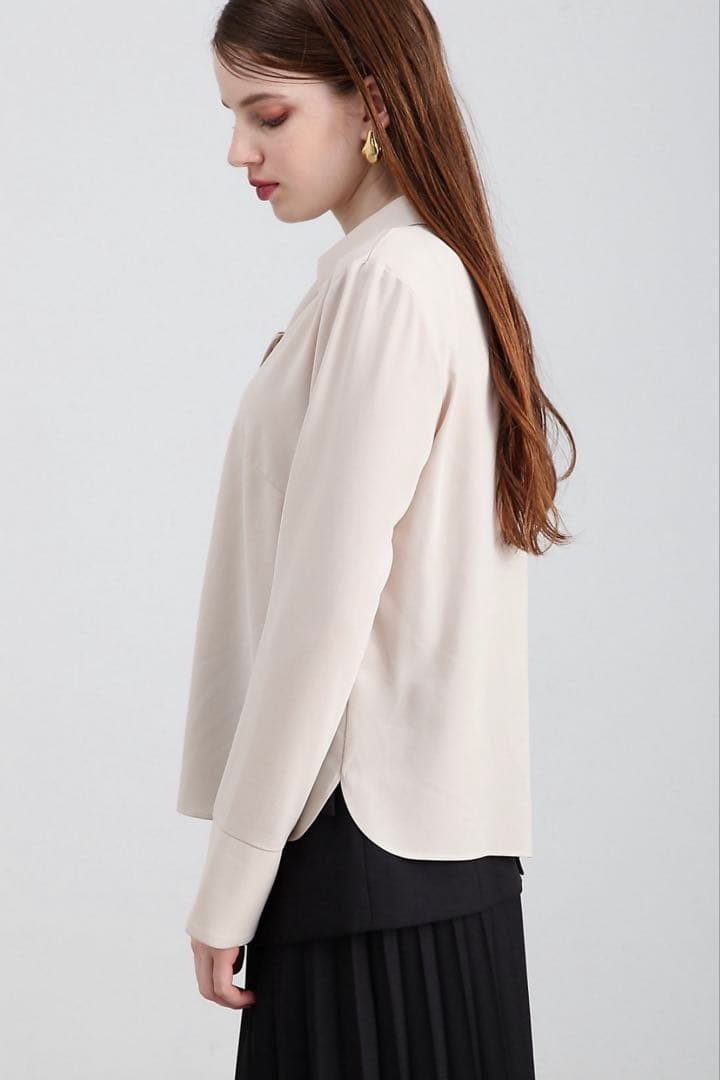 ピンキーアンドダイアン◆ボタンダウンボウタイシャツ ベージュ 38