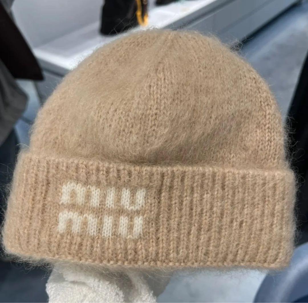 miumiuニット帽 ベージュ S 正規品