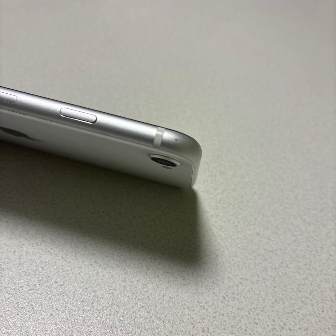 スマートフォン本体 iPhoneSE2