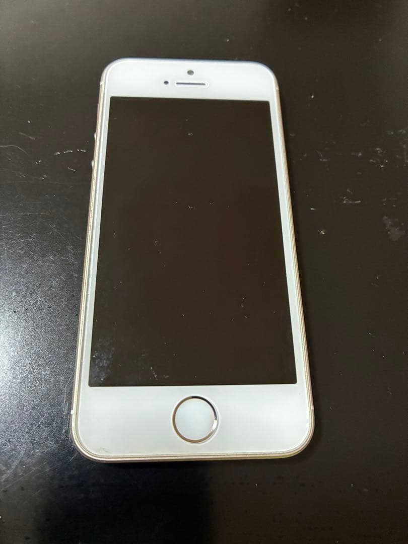 【外観・超美品】iPhone SE (1世代)ゴールド64GB ジャンク品