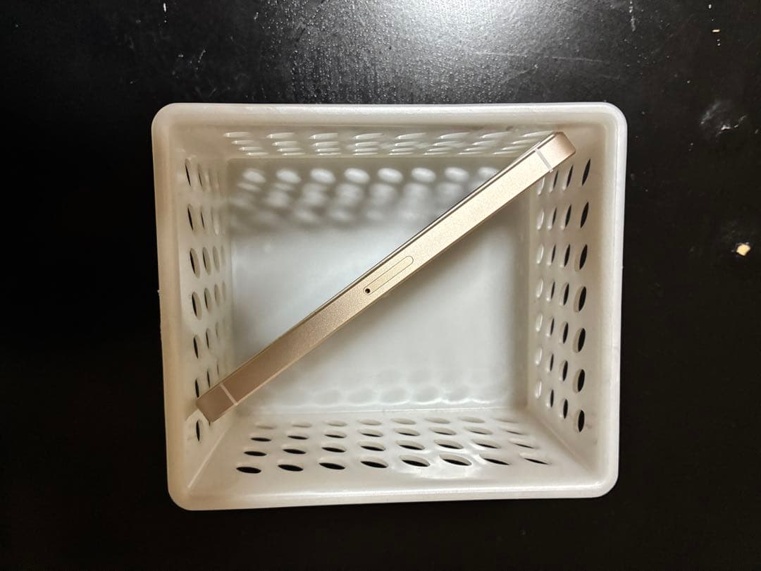 【外観・超美品】iPhone SE (1世代)ゴールド64GB ジャンク品