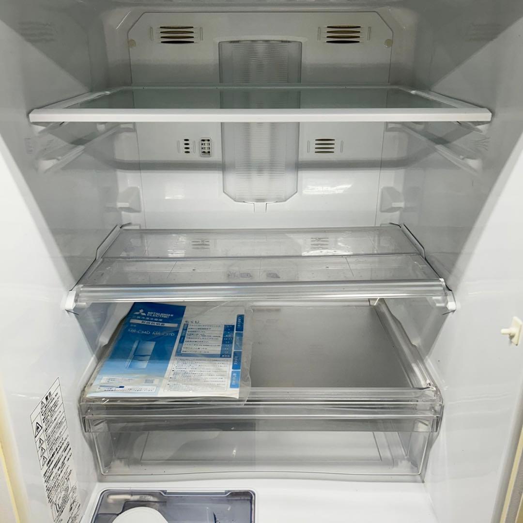 30 三菱　大型冷蔵庫　355L 家庭用　自動製氷　3ドア　きれい