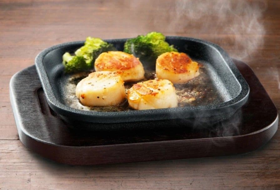 さくさく石窯ピザ・ナンメーカー ＆ COLOステーキパン14×14㎝