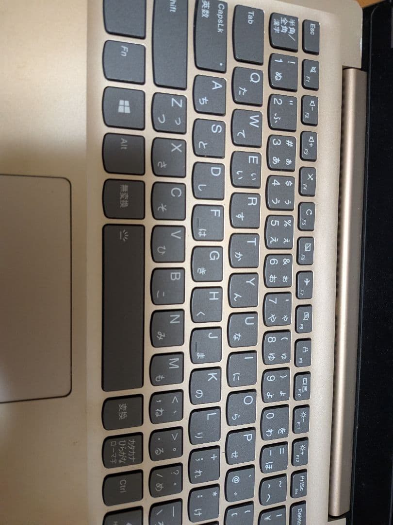 Lenovo ノートPC 2018年購入 起動OK/ AC接続使用可 ジャンク