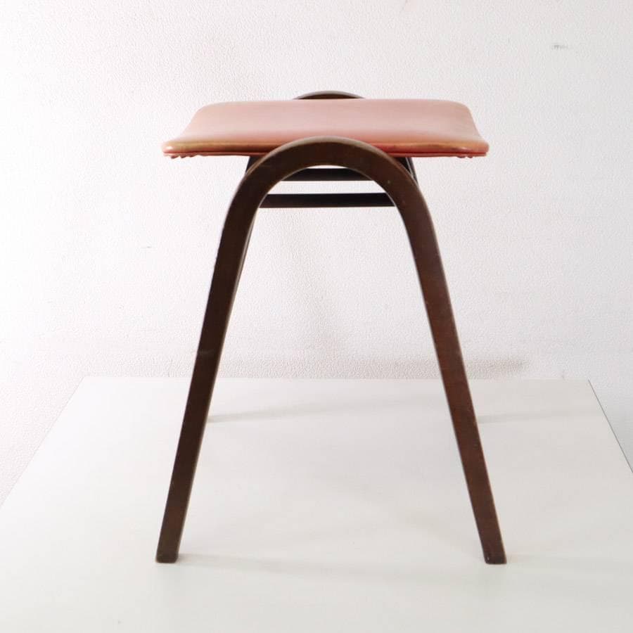 秋田木工 IDC大塚 No.202 剣持勇 スタッキングスツール 赤 PVC