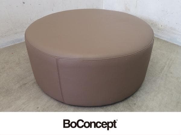 展示品■デンマーク■ボーコンセプト■総革■オットマン■スツール■高級■北欧モダン