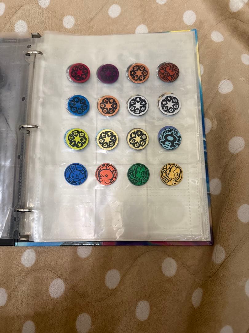 ポケモンバッジセット 約70個