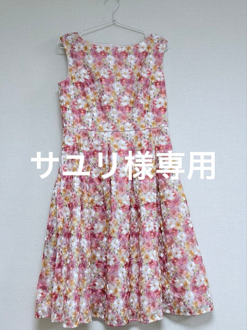 ワンピース 2025 TOCCA WHISPERS OF COSMOS