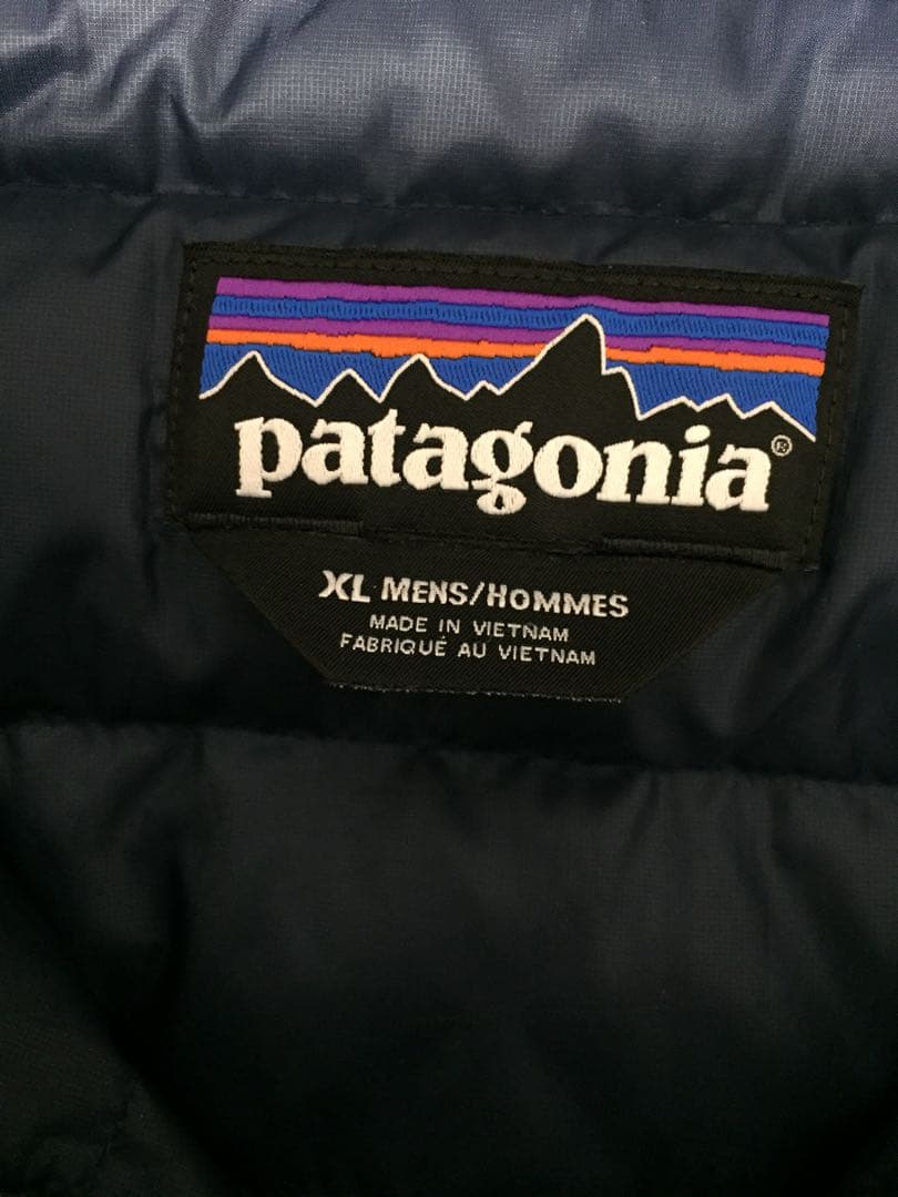 PatagoniaダウンスナップTプルオーバー　ダウンセーター