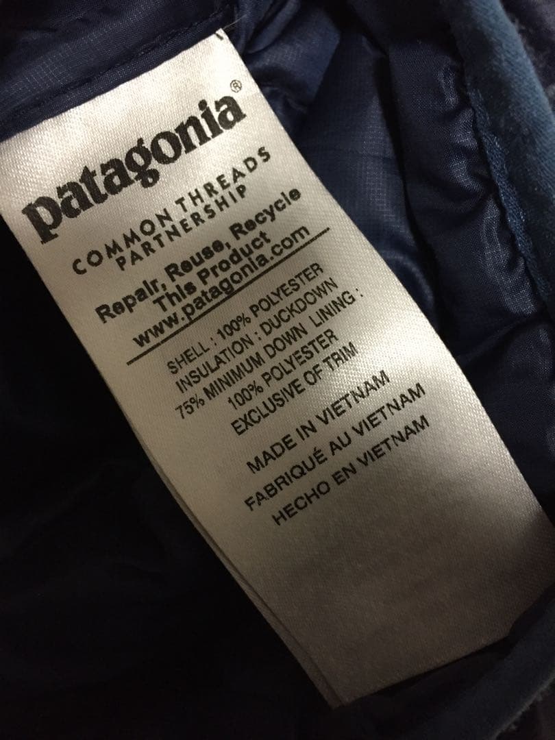 PatagoniaダウンスナップTプルオーバー　ダウンセーター