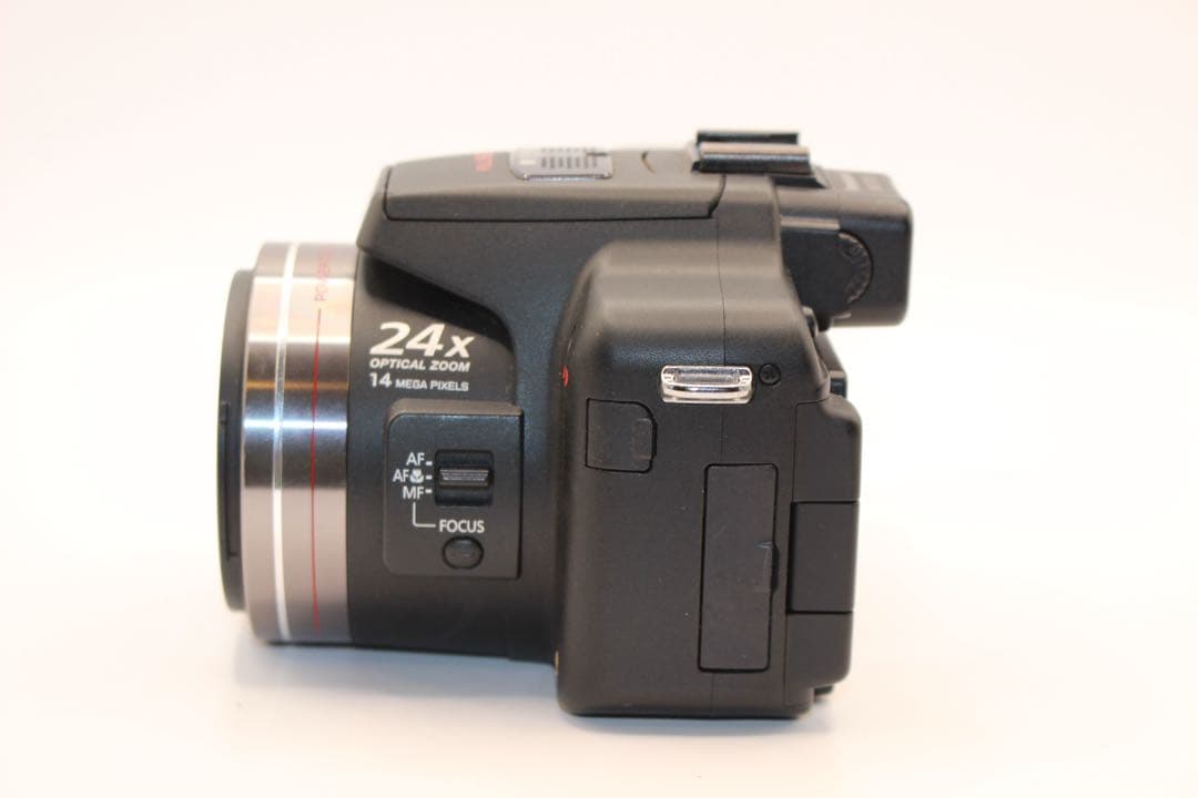 ★お買い得★ LUMIX DMC-FZ100 ネオ一眼　パナソニック コンデジ