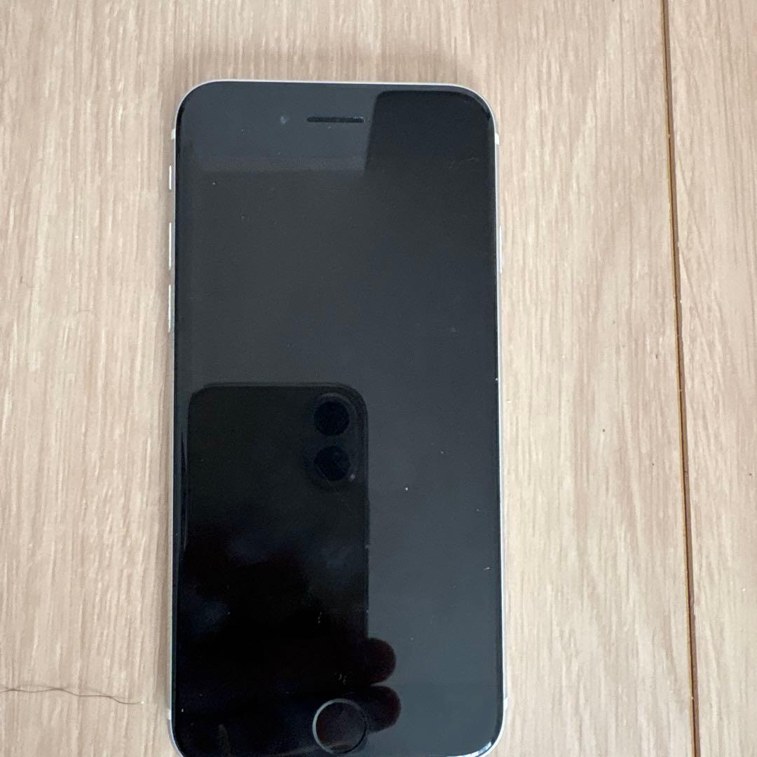 Apple iPhone SE2 本体 64gGB 白