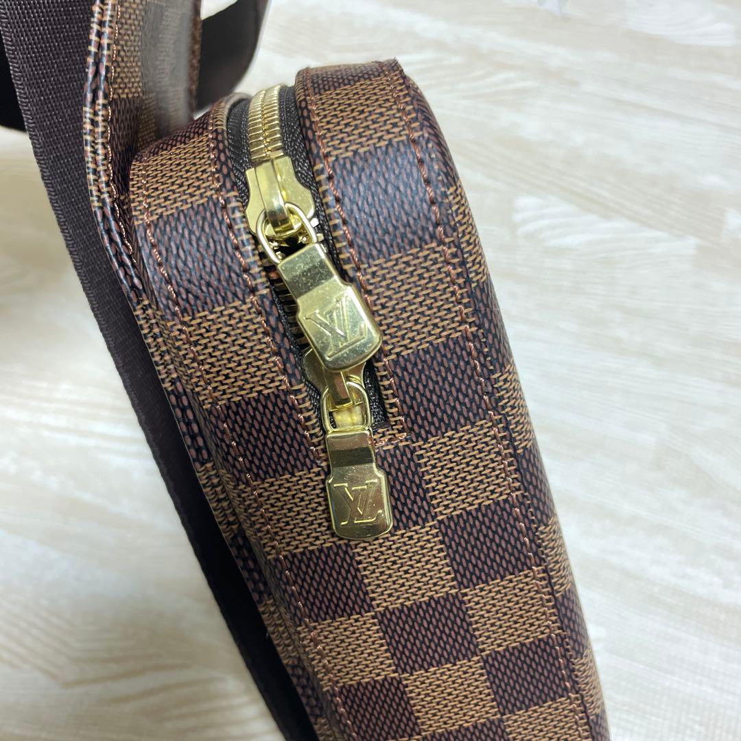 LOUIS VUITTON ダミエ ボディバッグ
