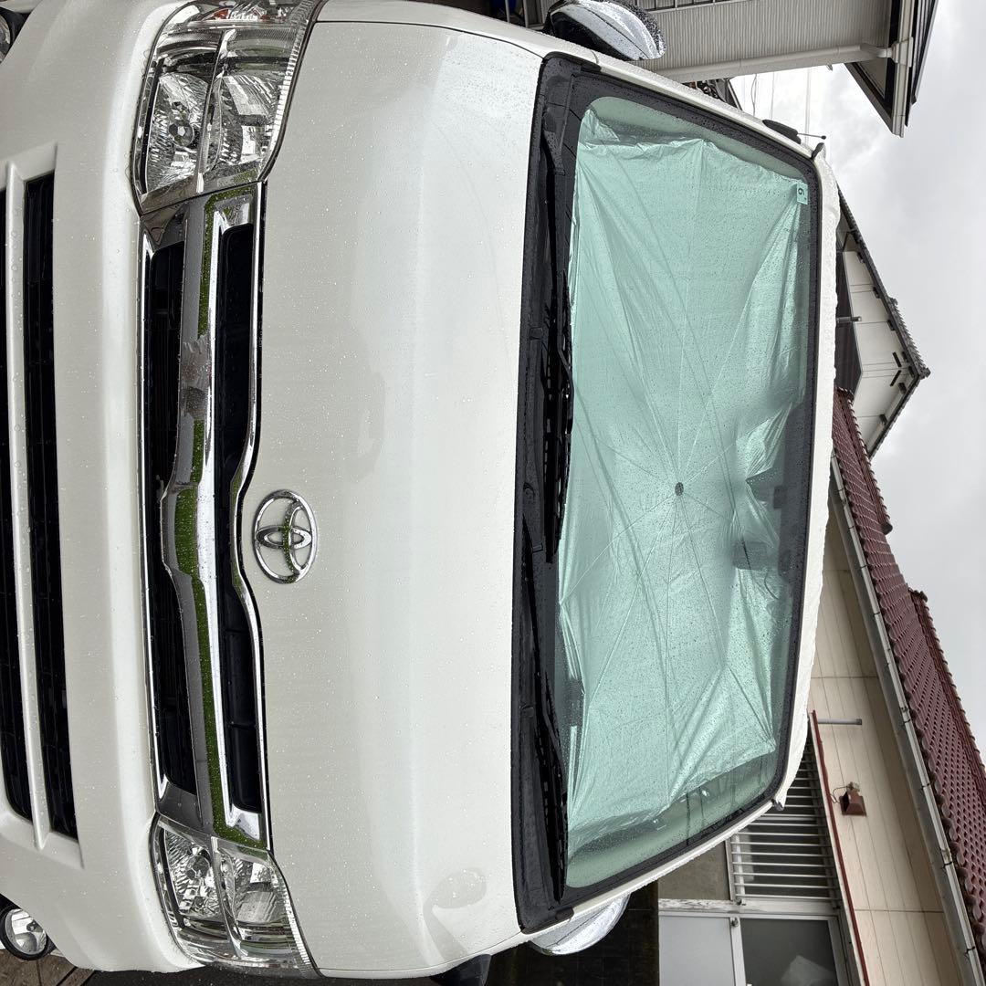 ハイエース純正ボンネット