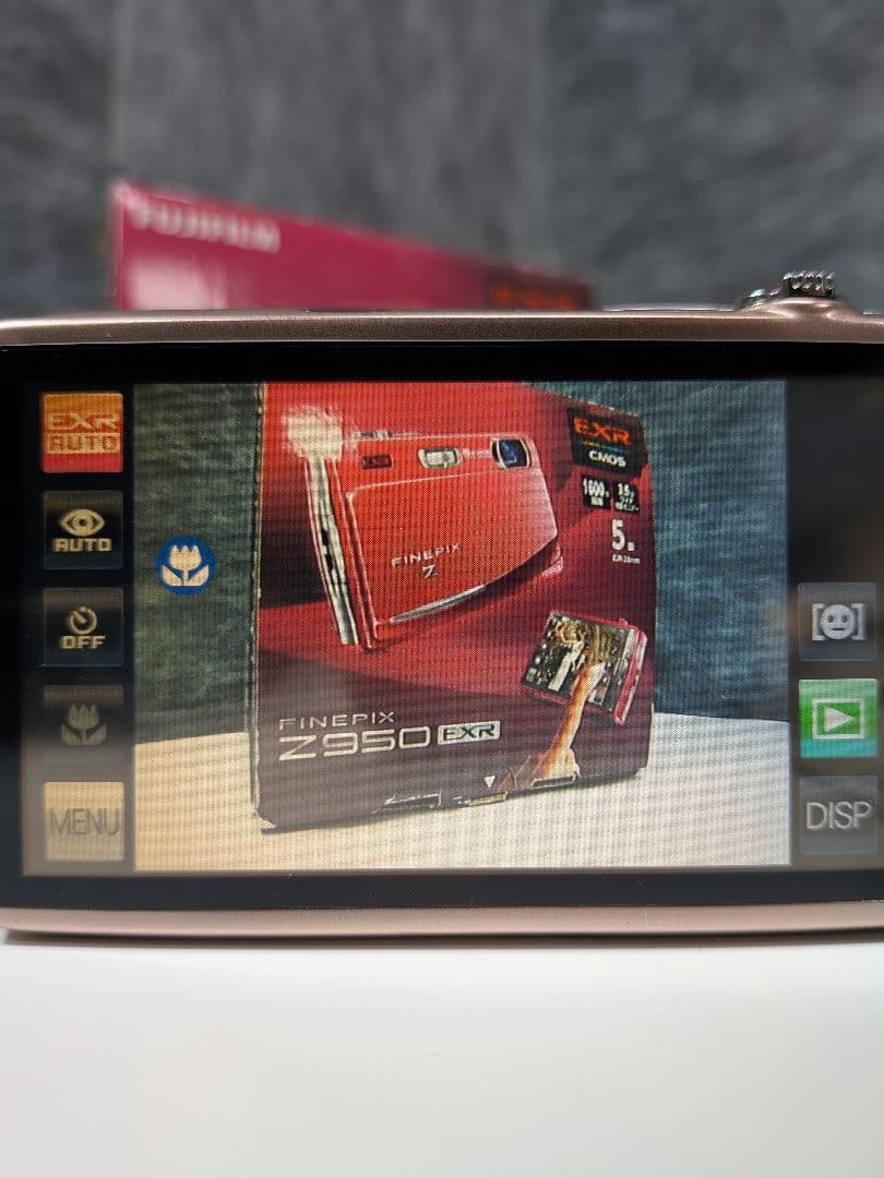 【極美品】FUJIFILM FINEPIX Z950EXR ピンクゴールド