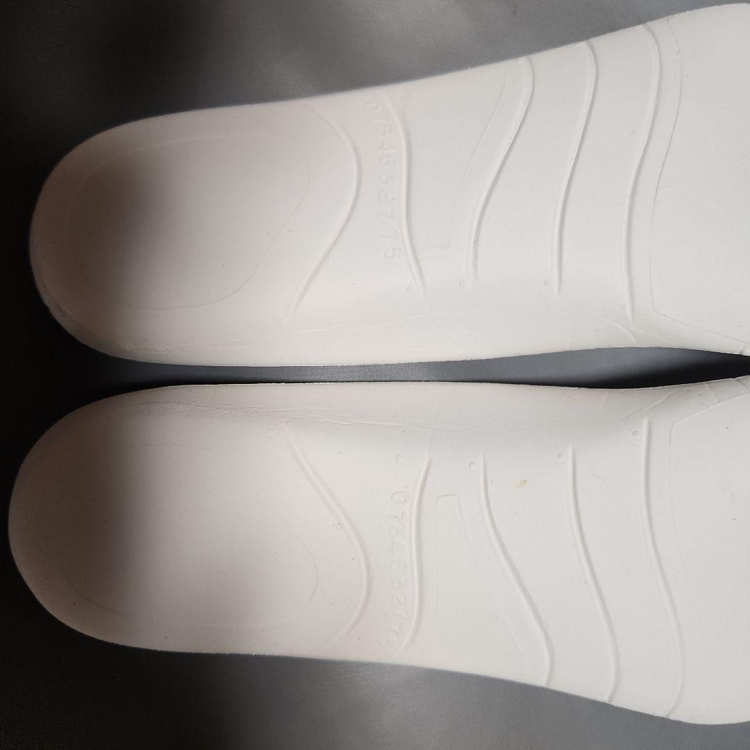 サマーセール10000円引きです。 シャネルカメリアブラック レインブーツ