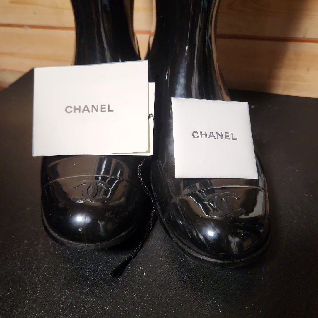 サマーセール10000円引きです。 シャネルカメリアブラック レインブーツ