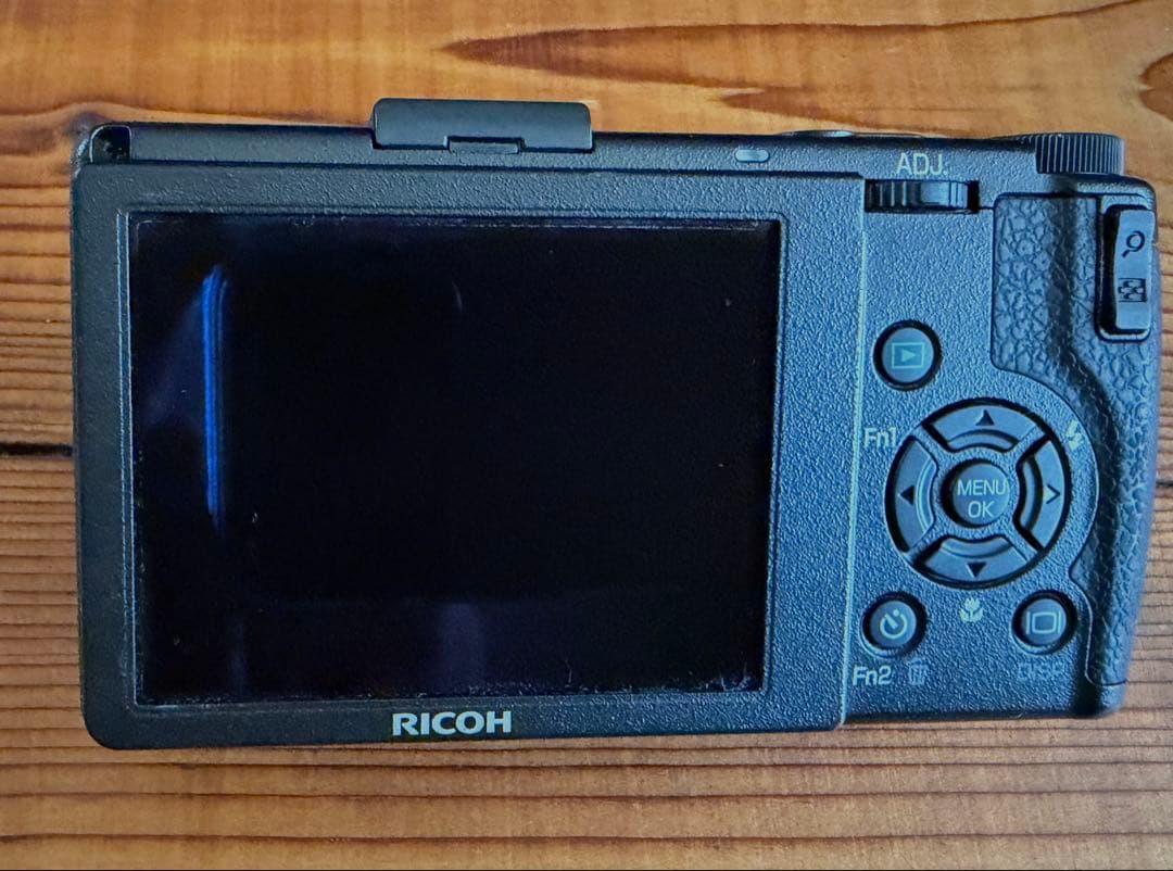 RICOH GR DIGITAL III 本体