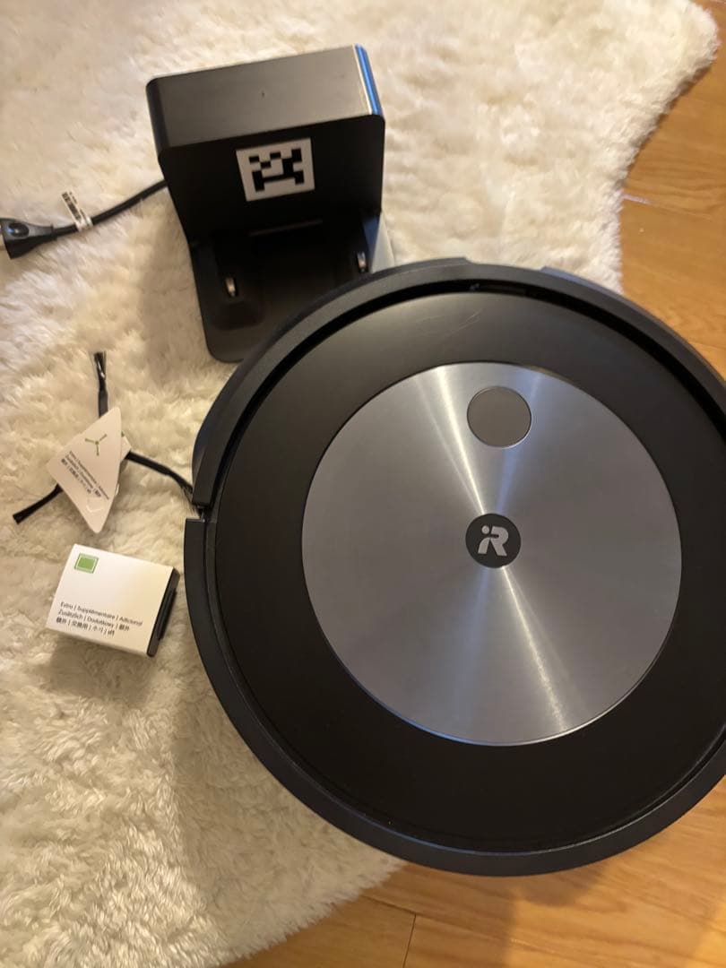 [美品]iRobot(アイロボット) ロボット掃除機 Roomba ルンバ j7