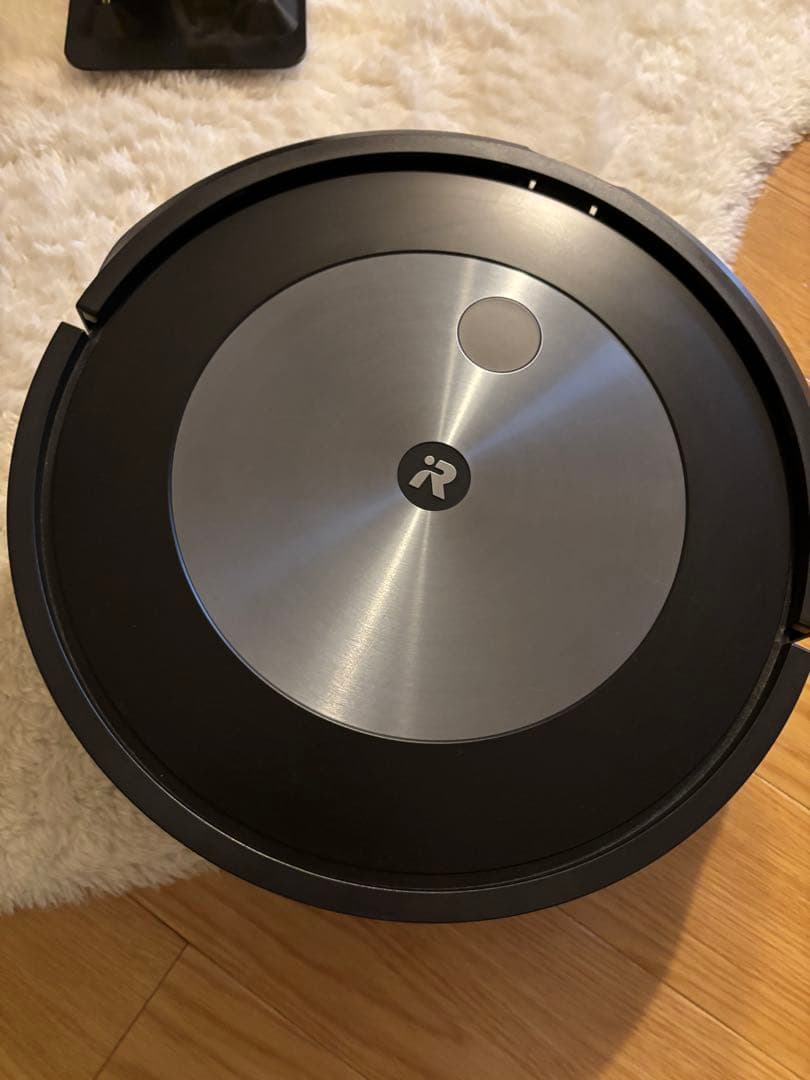 [美品]iRobot(アイロボット) ロボット掃除機 Roomba ルンバ j7