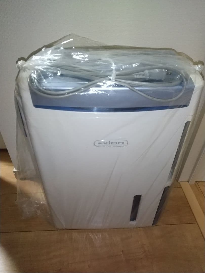 東芝 除湿機 RAD-80DMX(L) 1台