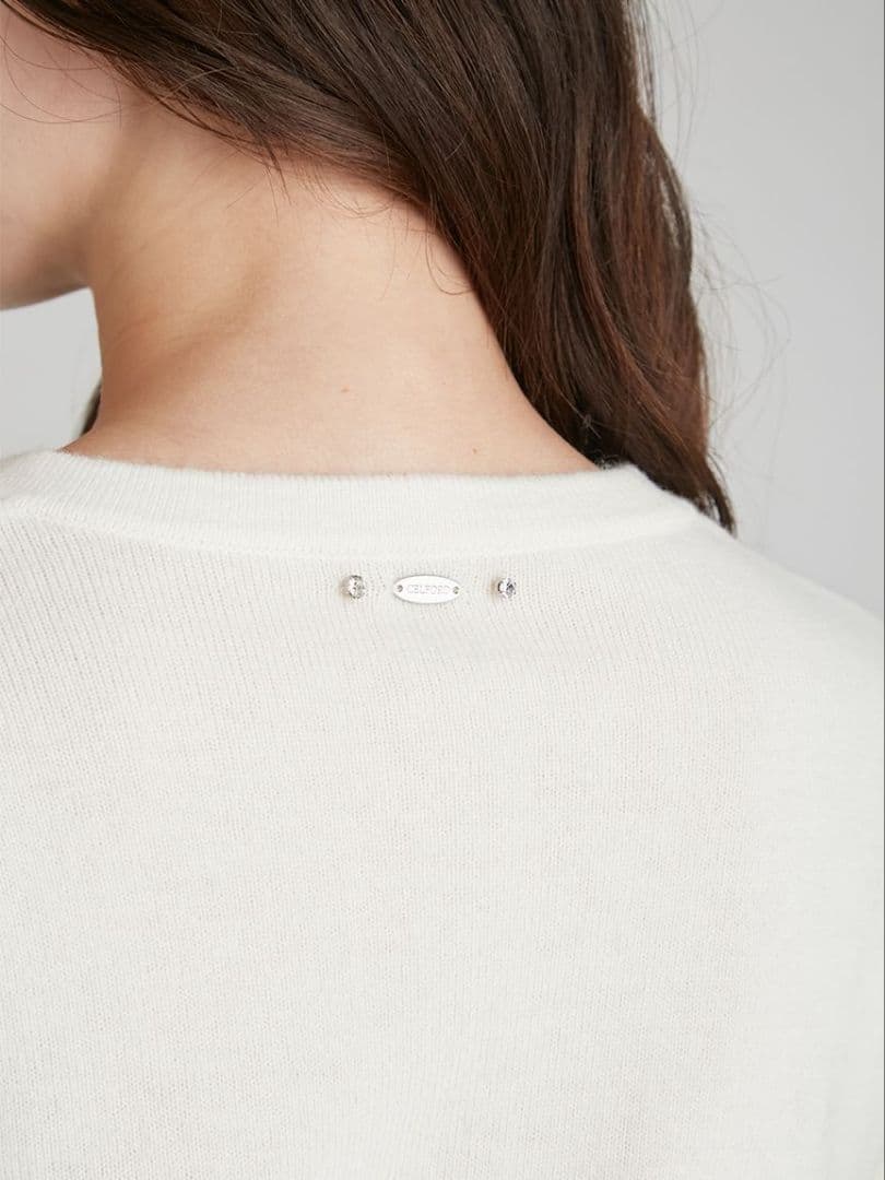 CELFORD（セルフォード）ペタルビジューカーディガン　アイボリー