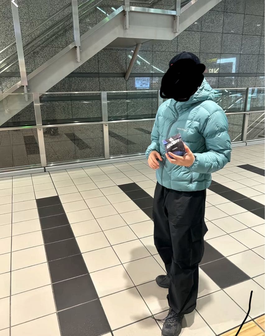 r*u様 【完売品❗️】mont-bell フード付き ネージュダウン ミントグ