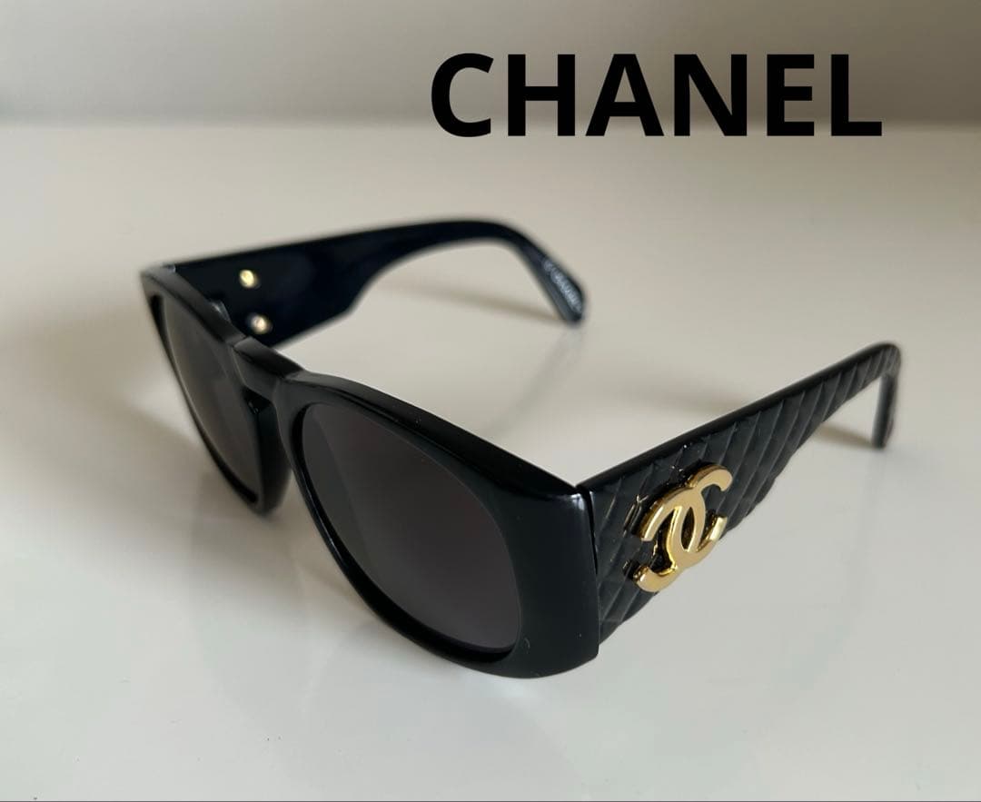 【CHANEL】極美品 マトラッセ ココマークサングラス レディース