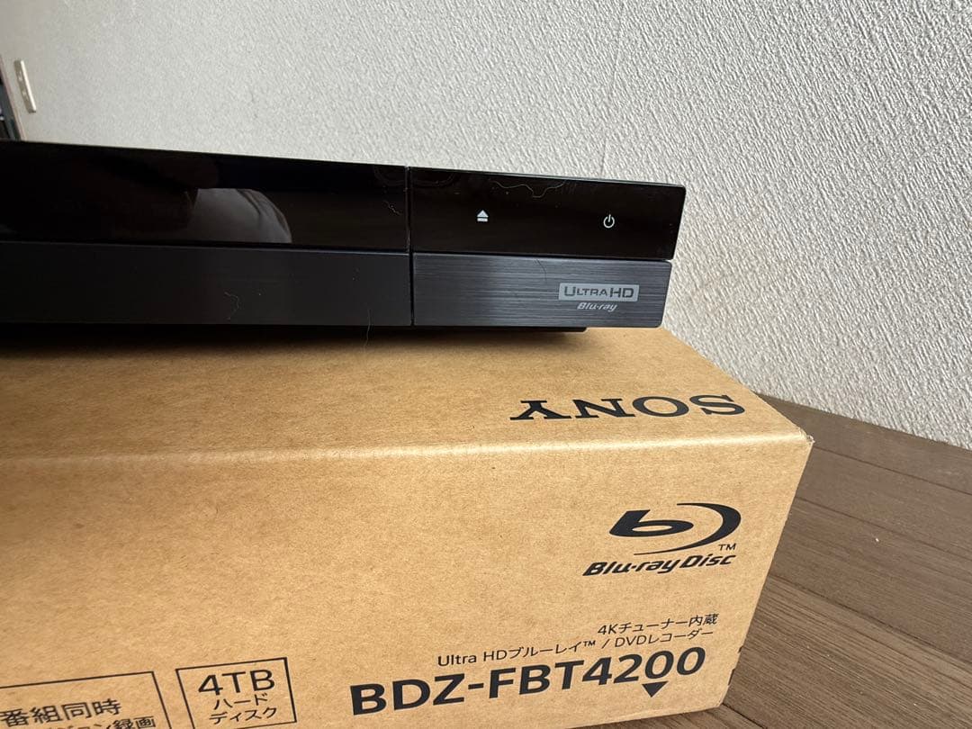 Sony BDZ-FBT4200 25年製