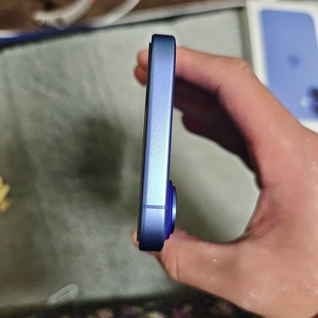 大幅値下げ iPhone 16 128GB simフリー