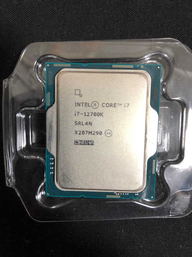 Intel Corei7 プロセッサー 12700K