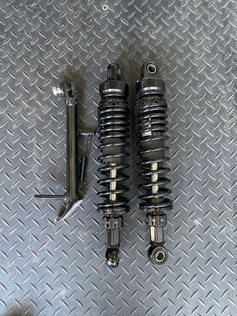 アジャスタブルローダウンリアショック CL250 サスペンション