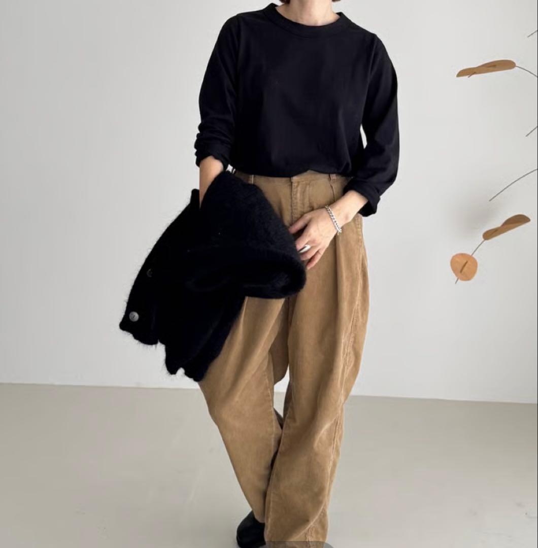 10月いっぱいまで‼️アーギュー argueコーデュロイパンツサイズ②