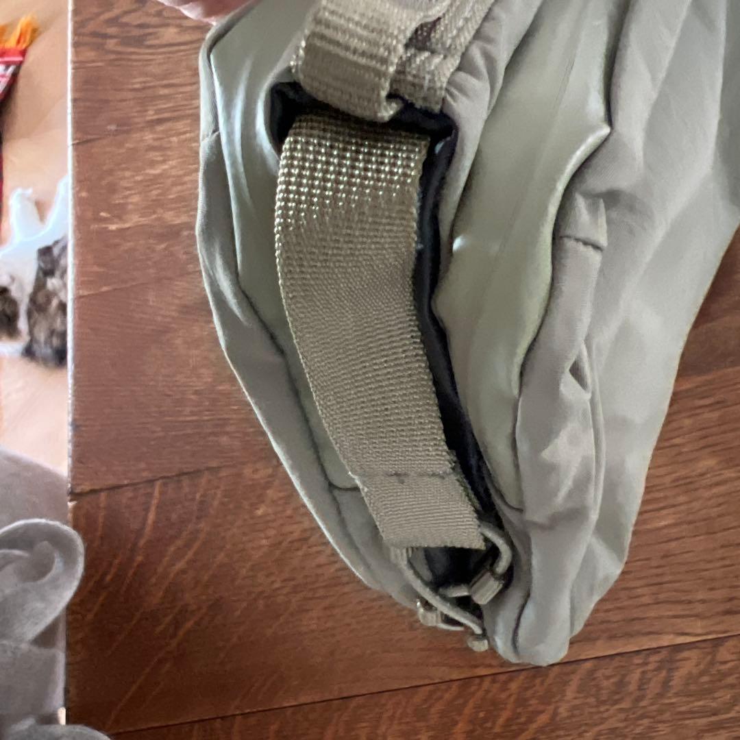 トポロジー topologie ボトルサコッシュ ラージ モス Moss 美品