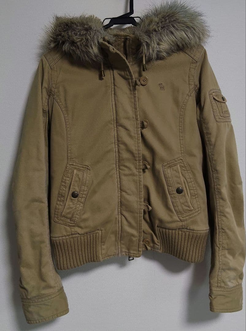 アバクロ　アウター【ベージュ】