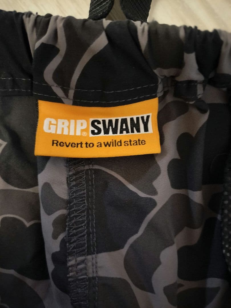 グリップスワニー×atmos アトモス GEAR SHORTS.