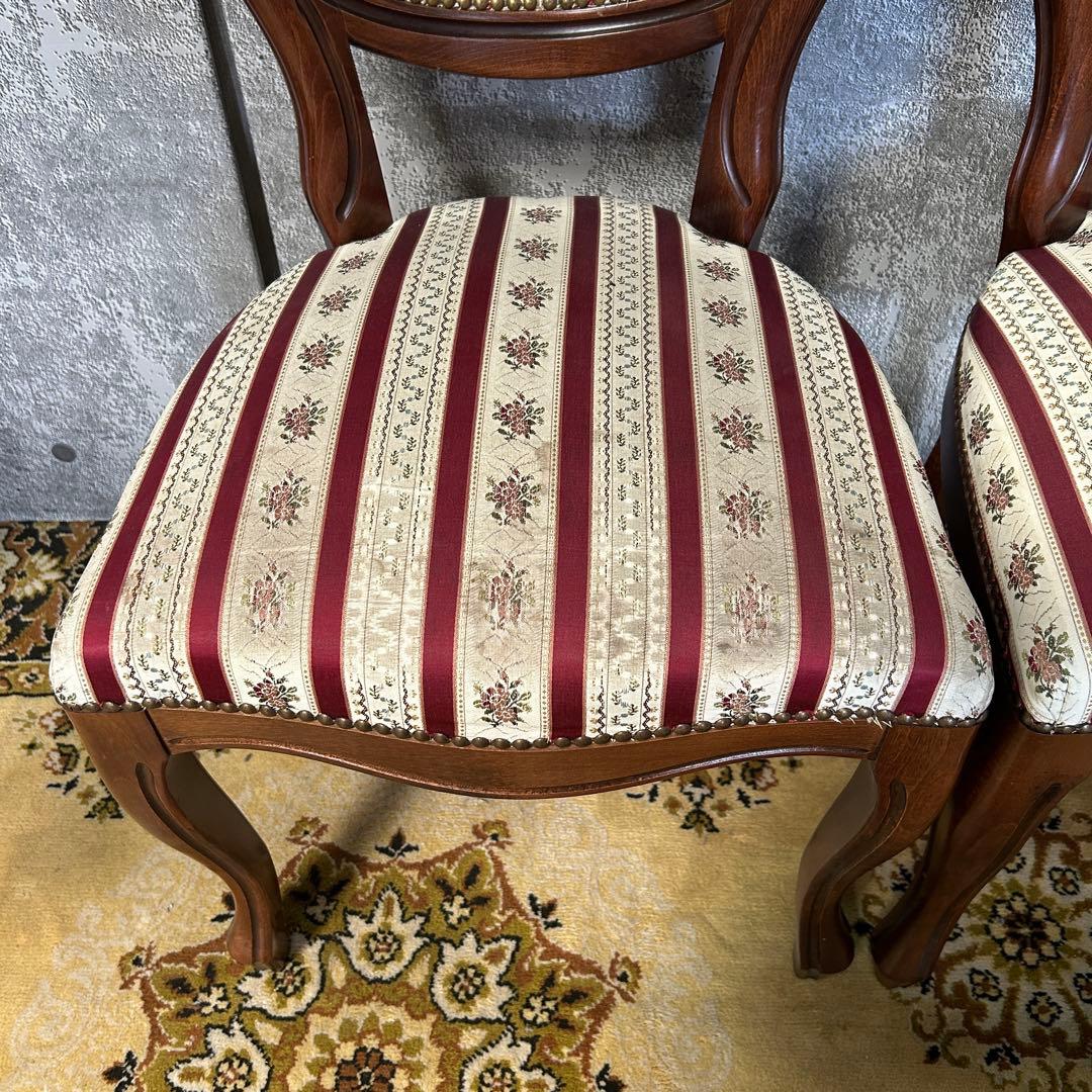 わらびもちこ꧁イタリア製꧂サロンチェア ダイニング ヨーロッパ 鋲打ち