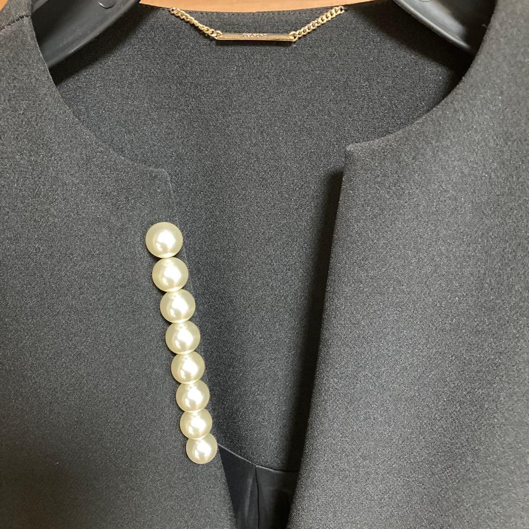 セルフォード　黒　パールボタン付きジレ　お呼ばれ