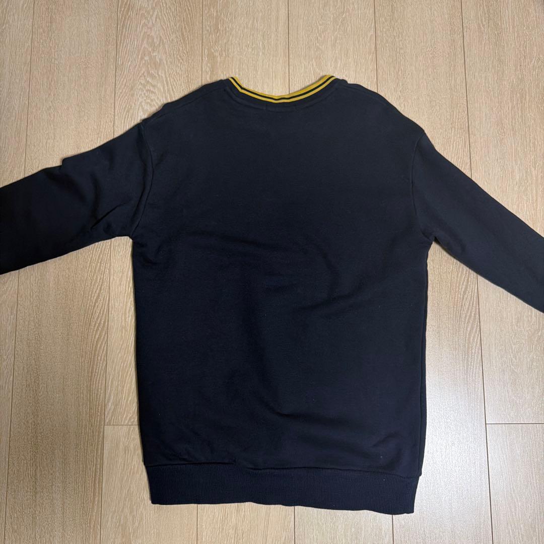 FRED PERRY ネイビー トレーナー