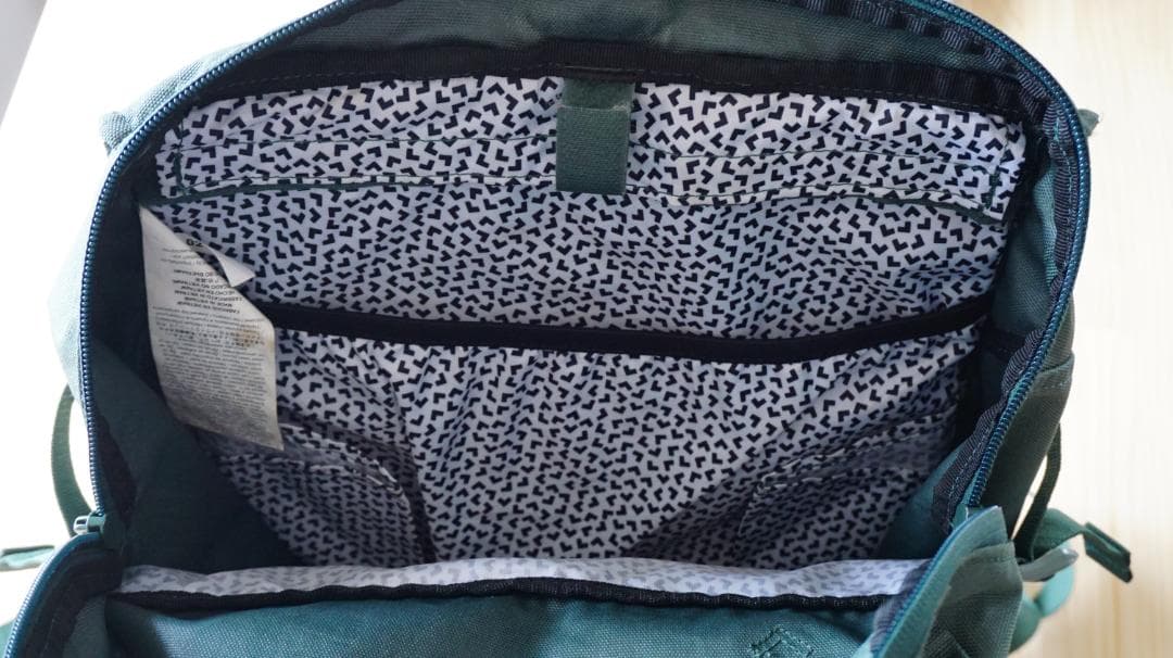 Black Crowsブラッククロウズ　日本未発売レア　バックパック　BC