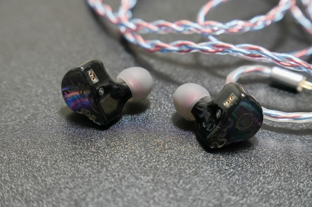 イヤホン Juzear Defiant