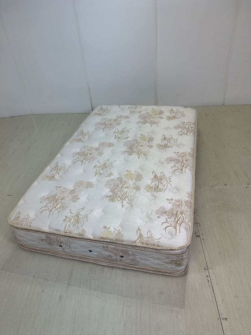 日本ベッド　シルキーポケット　ボックストップセミダブルマットレス