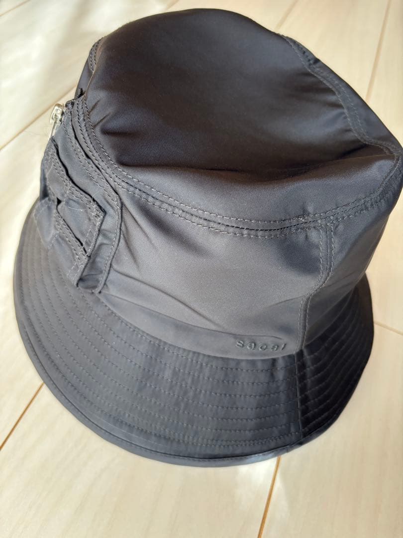 【最終値下げ】sacai ダブルバケットハット ジップデザイン(ブラック)