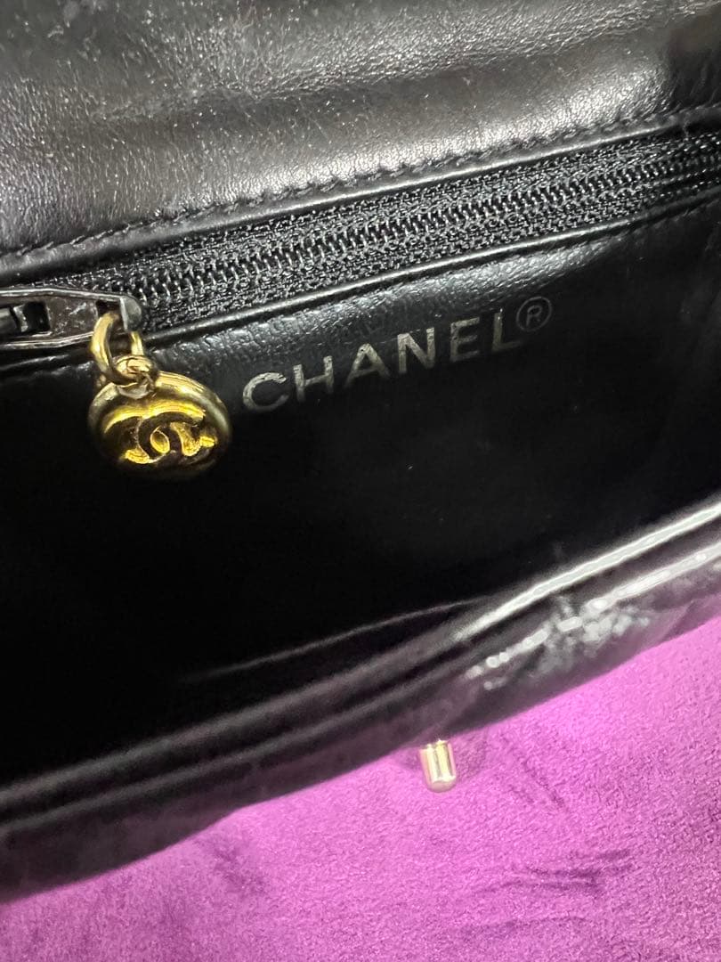 【美品】CHANEL ブラック レザー ボディバッグ