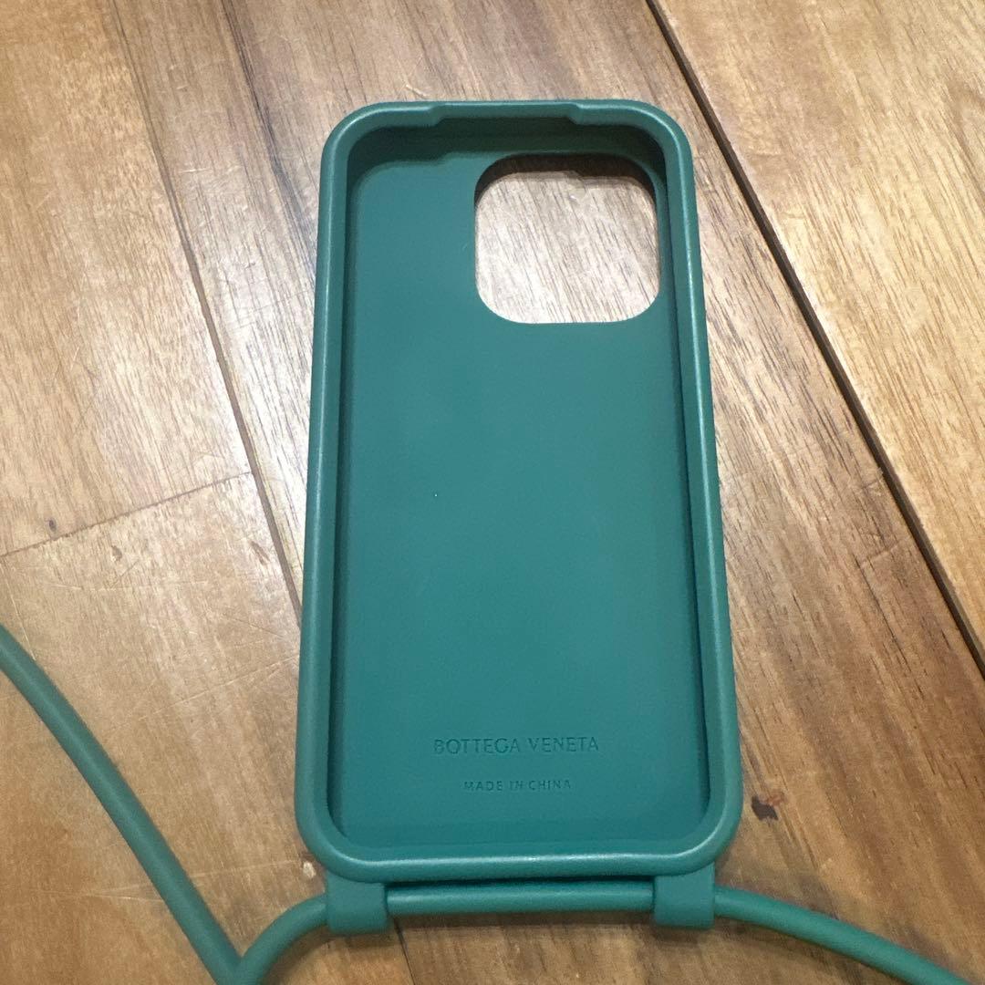 ボッデガヴェネタ　iPhone14pro