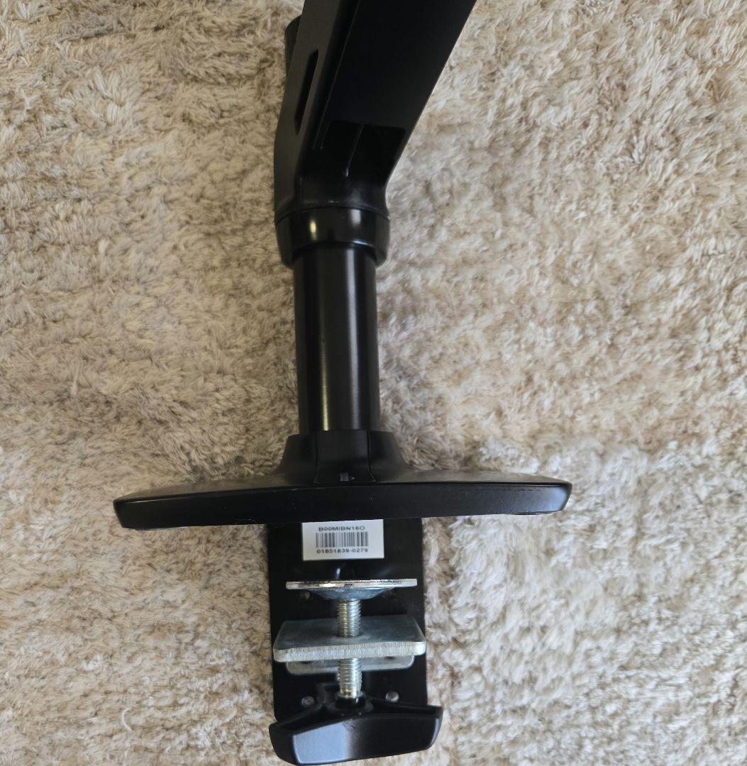 amazonベーシック モニターアーム エルゴトロン ERGOTRON