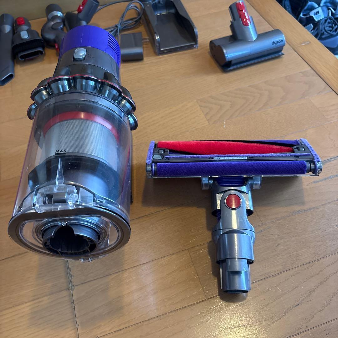 Dyson SV12分解清掃、バッテリー、エアフィルター、トリガーロック新品